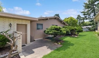2110 Ashmore Dr, Ames, IA 50014