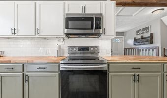 7240 W Division Rd, Bargersville, IN 46106