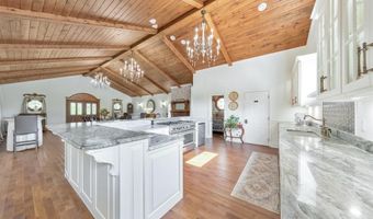 115 Main St, Adairsville, GA 30103