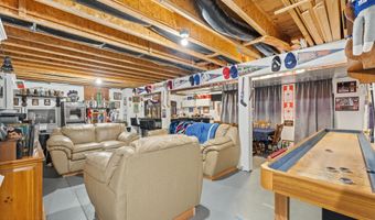 1409 Cable Ave, Beachwood, NJ 08722