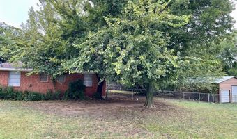 711 Denver St, Alvord, TX 76225