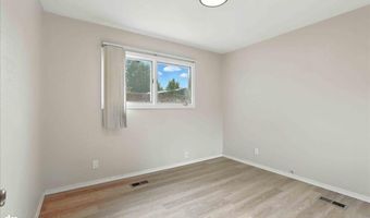 3634 E 16th Ave, Anchorage, AK 99508