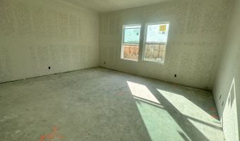 107 Peeps Ct, Adkins, TX 78101