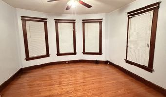 3 Holbrook St, Ansonia, CT 06401