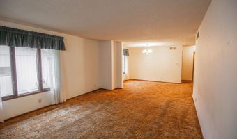 931 E Oak St, Algona, IA 50511