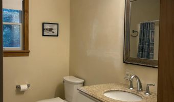 29 Folkestone Dr, Bar Harbor, ME 04609