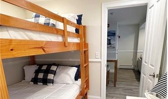 227 Thames St 1, Bristol, RI 02809