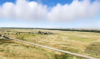 6855 Yulle Rd, Bennett, CO 80102