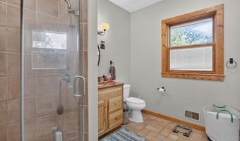2405 Nicholson Ln, Albion, MI 49224