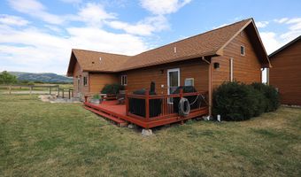 15 Helen Ln, Banner, WY 82832