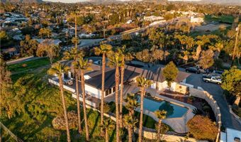 701 E Fallbrook St, Fallbrook, CA 92028
