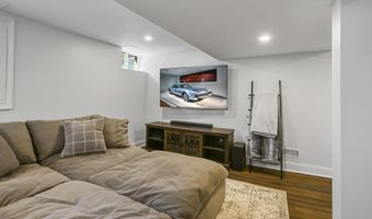 559 CABOT Dr, Hockessin, DE 19707