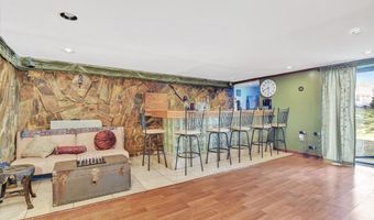 141 Eastwick Ct, Aberdeen, NJ 07747