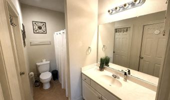 7300 Burbank Dr #45, Baton Rouge, LA 70820
