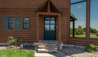 1910 9th St, Aurora, NE 68818