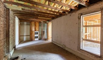 355 N 8th St, Arlington, NE 68002