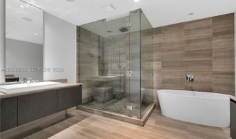 3300 NE 188 St 611, Aventura, FL 33180