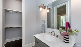 3440 Cosby Pl, Charlotte, NC 28205