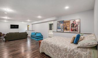 1105 Grove St, Baldwin City, KS 66006