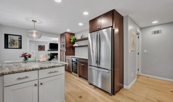 26 Buckboard Ln, Avon, CT 06001