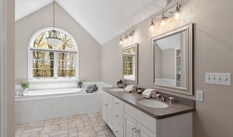 116 Coburn Rd, Berlin, MA 01503