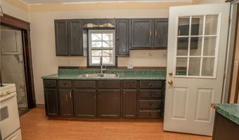1033 Walnut Ave, Alliance, OH 44601