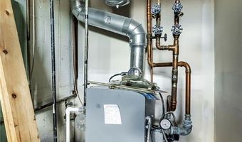 12948 Swift Mills Rd, Akron, NY 14001