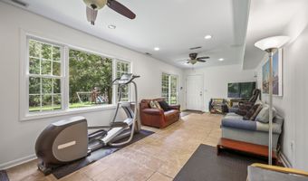45 Normandy Ct, Middletown, NJ 07748