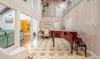 1820 Clare Dr, Alice, TX 78332
