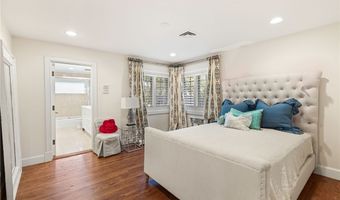 3001 Astoria Pines Cir, Las Vegas, NV 89107