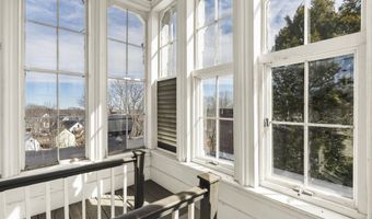 103 South St, Bath, ME 04530
