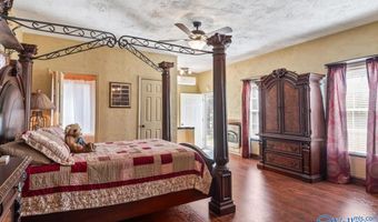 200 Thompson Falls Rd, Arab, AL 35016