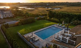 22 Kent Rd, Barnstable, MA 02630