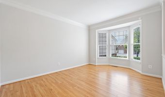 43598 DUNHILL CUP Sq, Ashburn, VA 20147