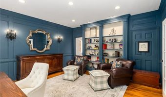 6301 Indian River Dr, Peachtree Corners, GA 30092