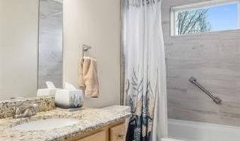 4955 Glover Rd, Almont Twp., MI 48003