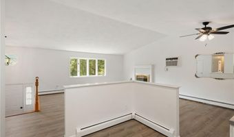 34 Winsor Ave, Johnston, RI 02919