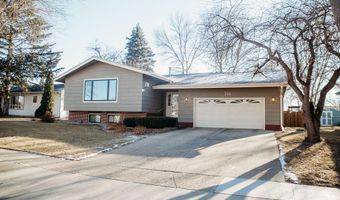 710 NE 17th Ave, Aberdeen, SD 57401