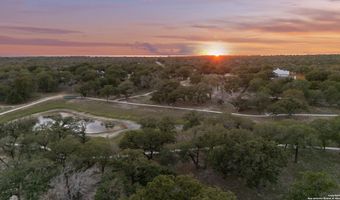 168 Bobby Lynn, Adkins, TX 78101