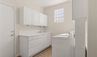 4639 Denaro Dr, Las Vegas, NV 89135