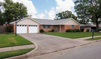 4700 Clearview Dr, Bartlesville, OK 74006