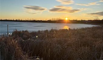11474 W Laketowne Dr, Albertville, MN 55301