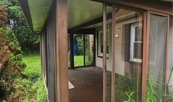 72 Idaho Rd, Austintown, OH 44515