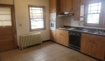 301 S Main St, Ada, OH 45810