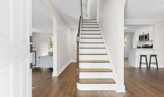 64 Fanway Ave, Bristol, CT 06010