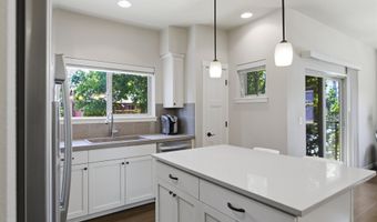 13925 SW MERIDIAN St 202, Beaverton, OR 97005