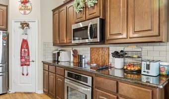 209 Mineral Point Dr, Aledo, TX 76008