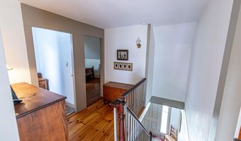 13 Courthouse Rd, Amherst, NH 03031