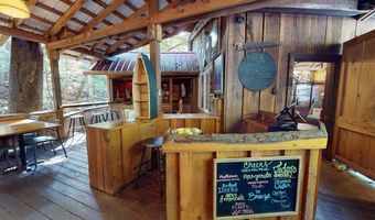 15303 Midland Trl, Ansted, WV 25812