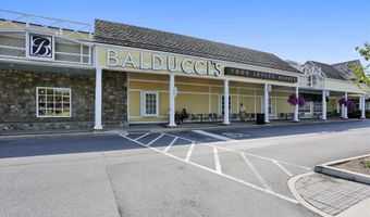 9813 MONTAUK Ave, Bethesda, MD 20817